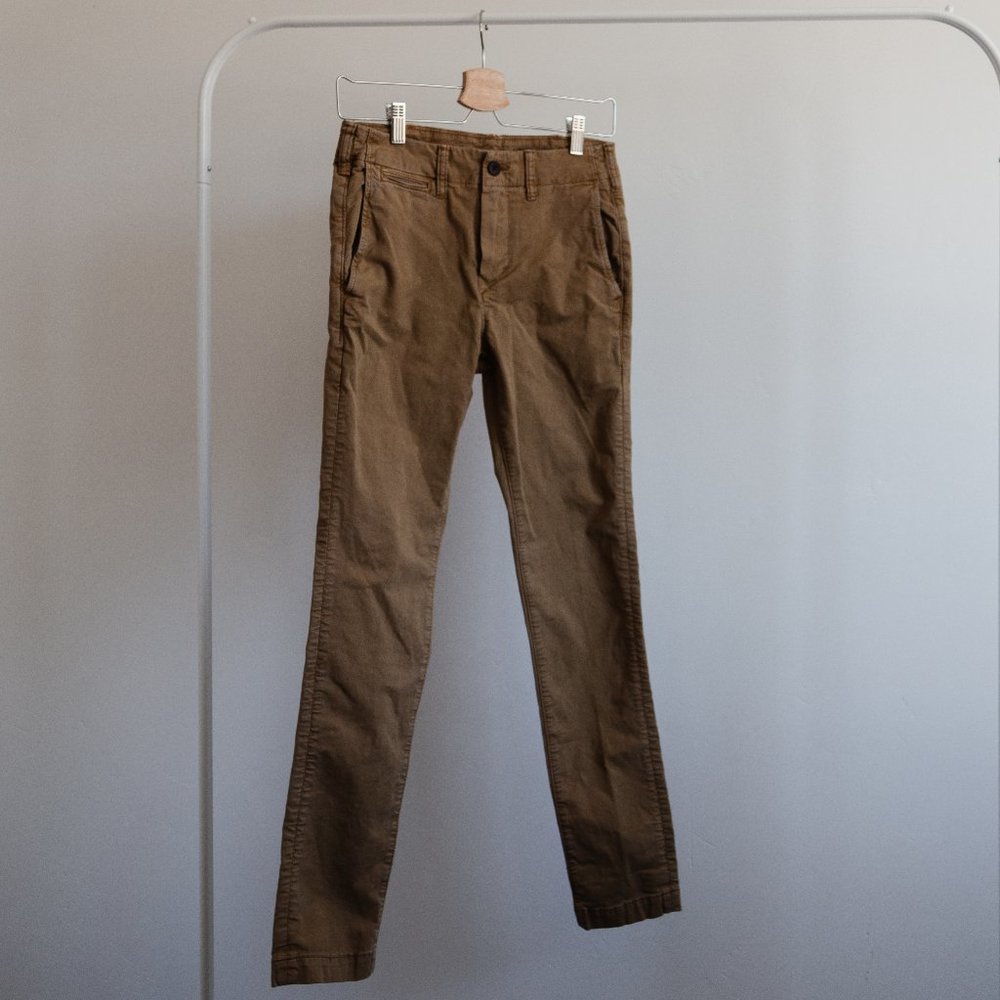 American Eagle Flex Khaki Pants